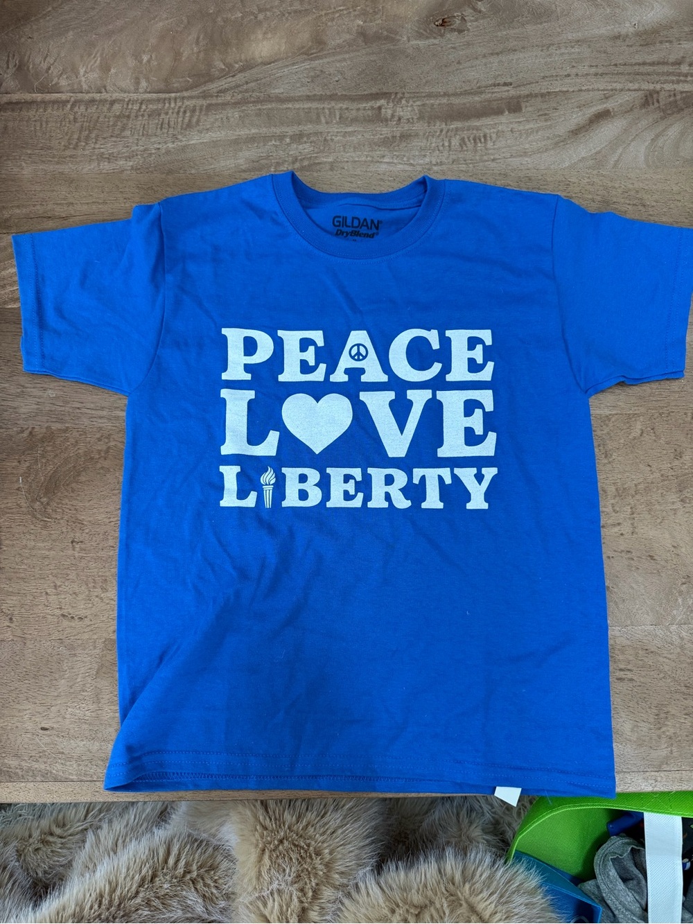 Gildan Kids Royal Blue 'Peace Love Liberty' Graphic Tee